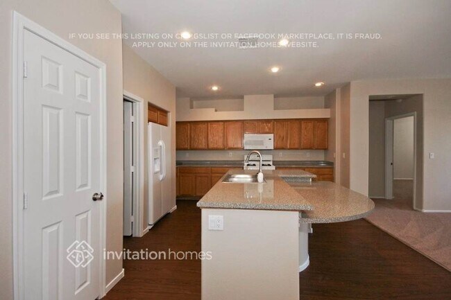 Building Photo - 3021 W La Madre Way