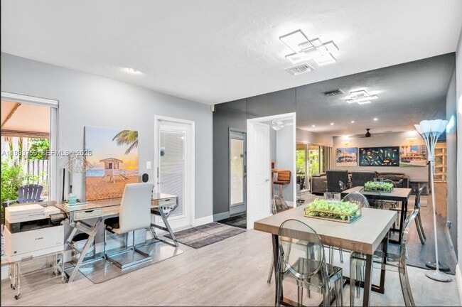 Building Photo - 1799 SE 25th Ave