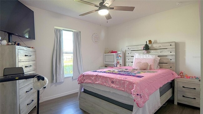 Building Photo - 35 Laurel Course