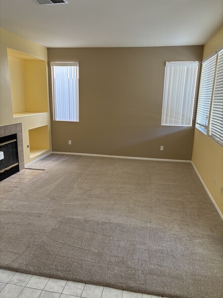 Living room - 19323 Ackerman Ave