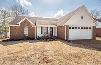Building Photo - Spacious 3BR House in Bartlett