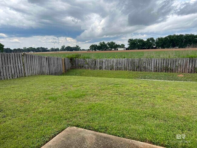 Building Photo - 25360 Spindle Ln