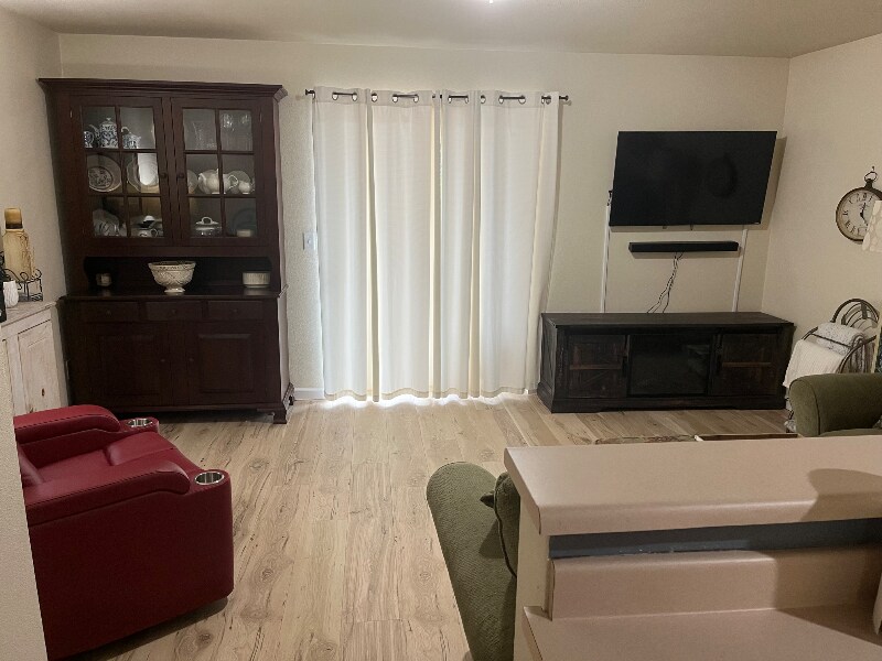 Building Photo - 2030 Brookhurst St