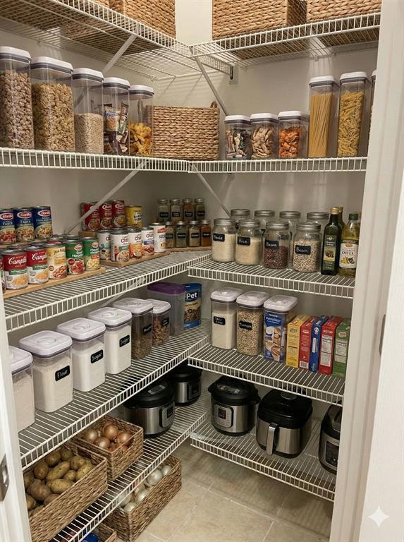 Building Photo - 3107 Burlington