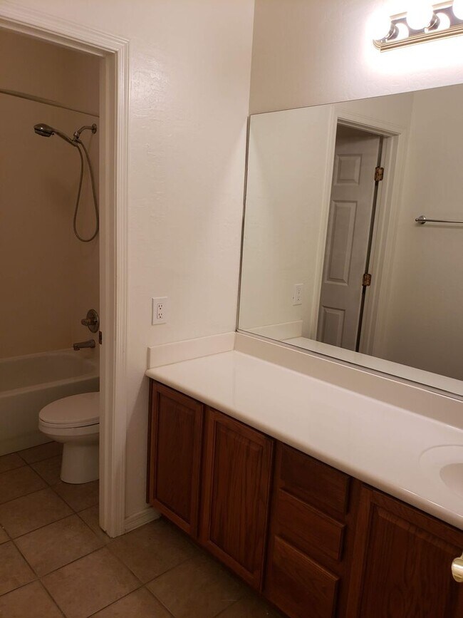 Building Photo - COMING SOON - LARGE DESIRABLE HOME IN SHADOW RIDGE WITH PRIVATE POOL!!!