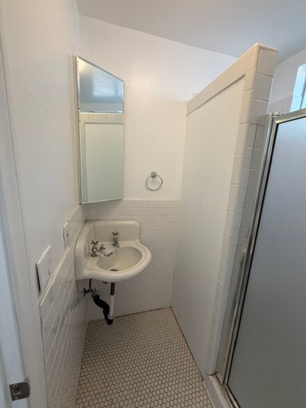 Building Photo - 4141 Irving Pl