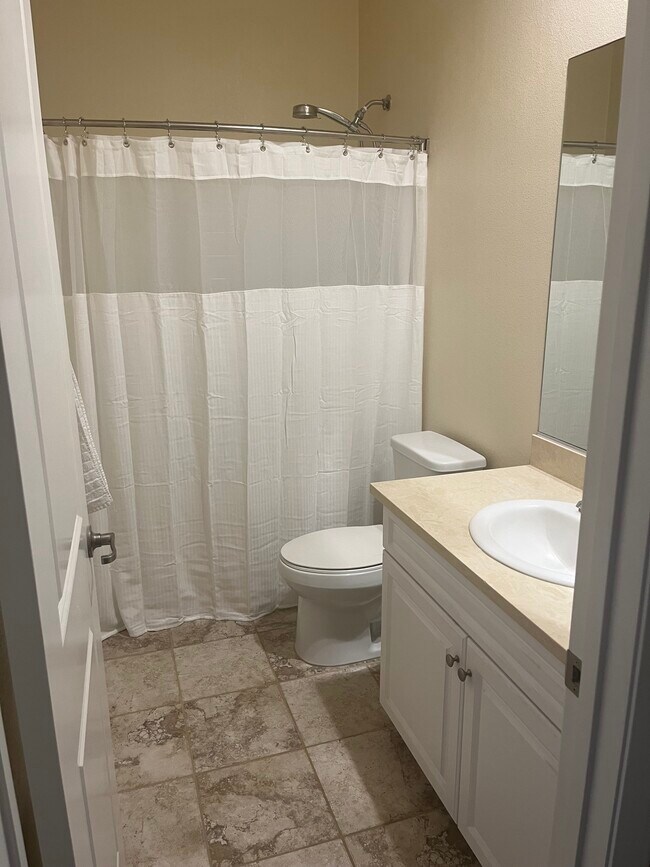 Building Photo - 1580 Chert Dr