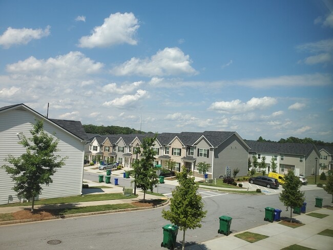 Building Photo - 4277 Arcadia Dr