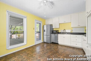 Building Photo - 11427 Rousseau St