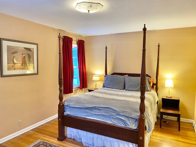 Building Photo - 1310 Forest Hills Blvd