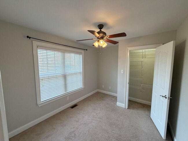 Building Photo - Statesville - Scotts Creek - 3BD/ 2BA