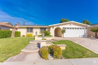 Building Photo - Single-Story Home For Rent In Saugus