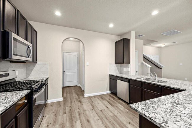 Building Photo - 2256 Raider Dr