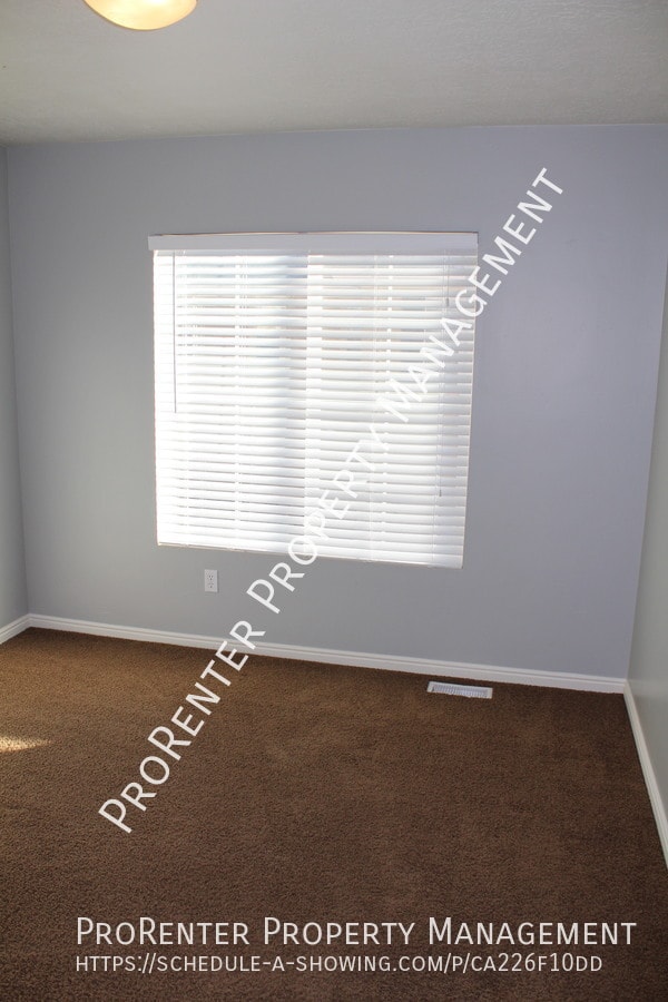 Building Photo - 1412 E 6125 S