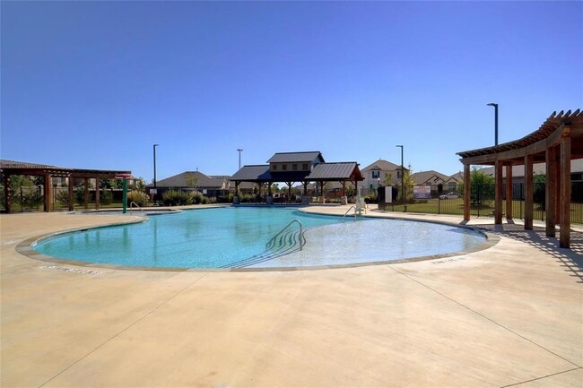 Building Photo - 2325 Brightstone Dr