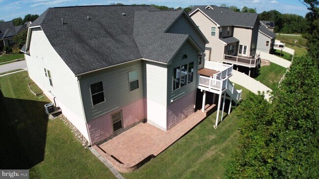 Building Photo - 7570 Arundel Woods Dr