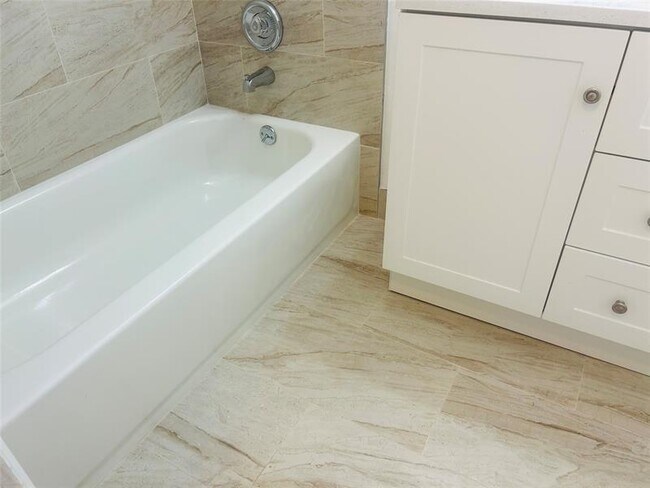 Building Photo - 1775 NW 55th Ave