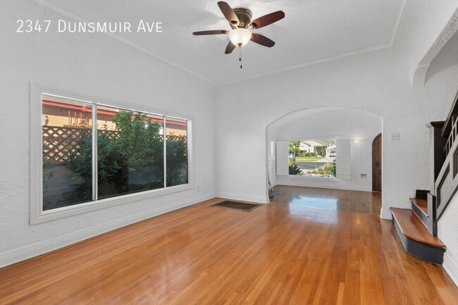 Building Photo - 2347 S Dunsmuir Ave