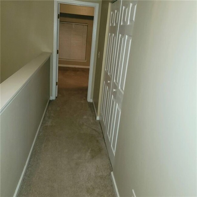 Building Photo - 2127 Dillard Crossing