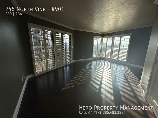 Building Photo - Gorgeous Penthouse in the heart of SLC!!!