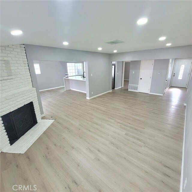 Building Photo - 5651 Radford Ave