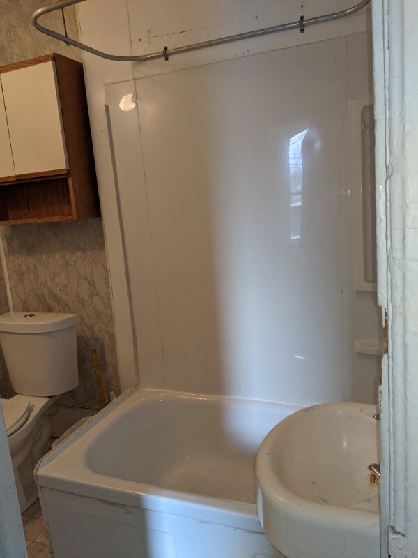 Building Photo - 56 Liberty St