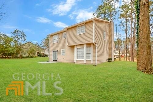 Building Photo - 3840 Arbor Ln SE