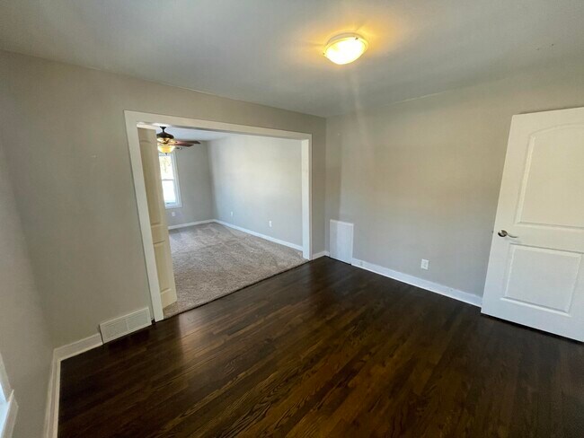 Building Photo - 8380 Huron River Dr