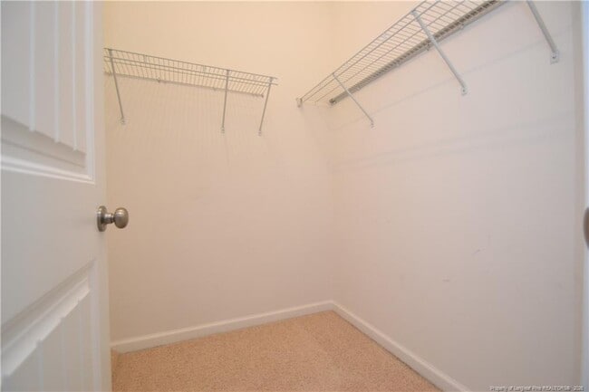 Building Photo - 208 Irving Way