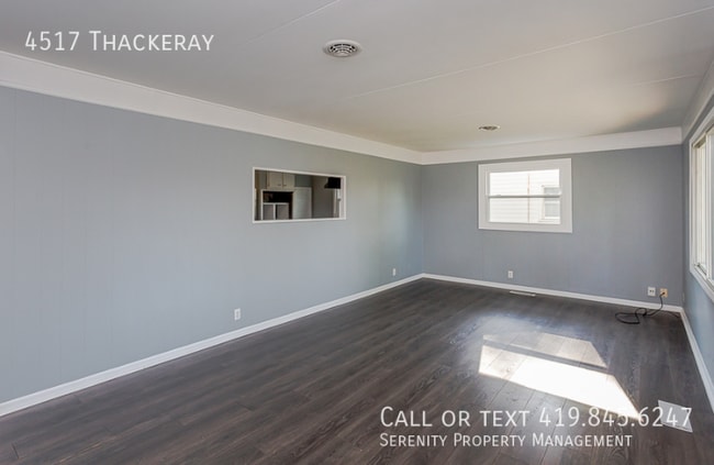 Building Photo - 4517 Thackeray Rd