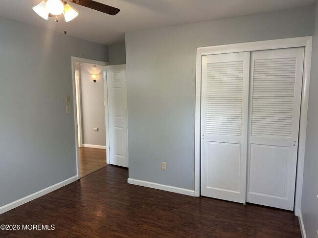 Building Photo - 456 Hulse Ave