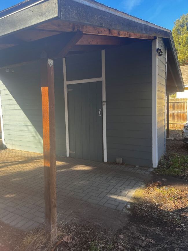 Building Photo - 1040 Bonnie Brae St