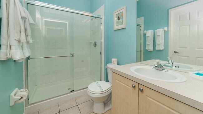 Building Photo - 8114 Princess Palm Ln