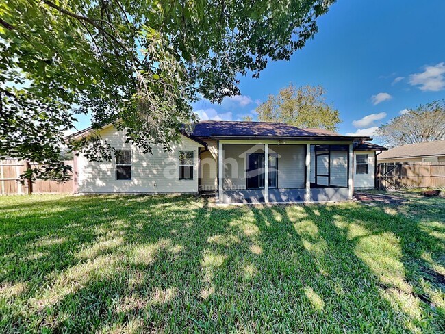 Building Photo - 1915 Breckenridge Blvd