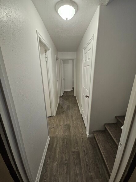 Building Photo - 1442 W 730 S