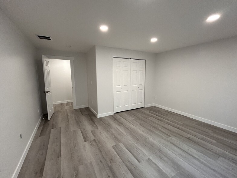 Building Photo - 512 West 1300 N