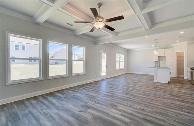 Building Photo - 324 Sterling Creek Wy