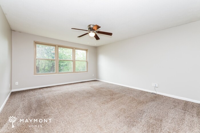 Building Photo - 338 Shade Dr