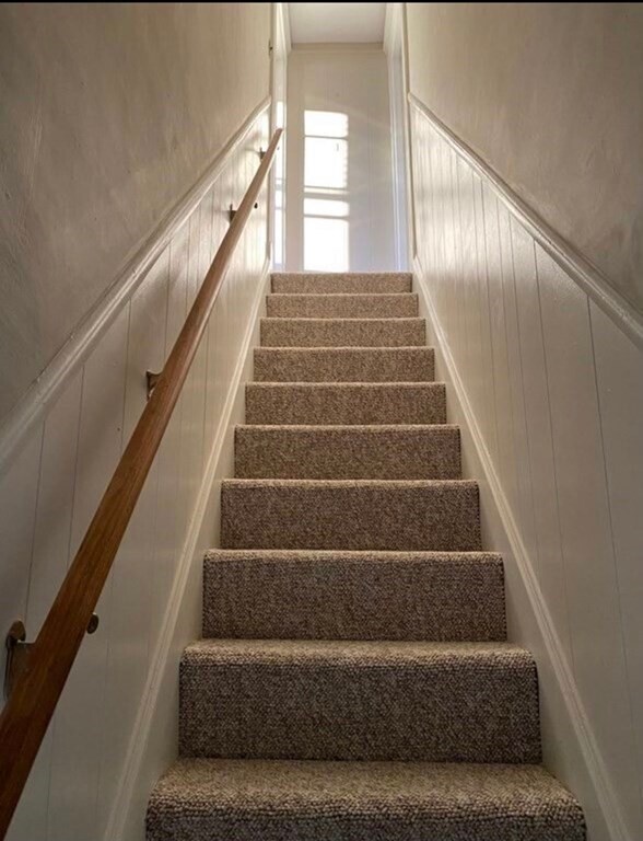 Building Photo - 31 Revere Rd