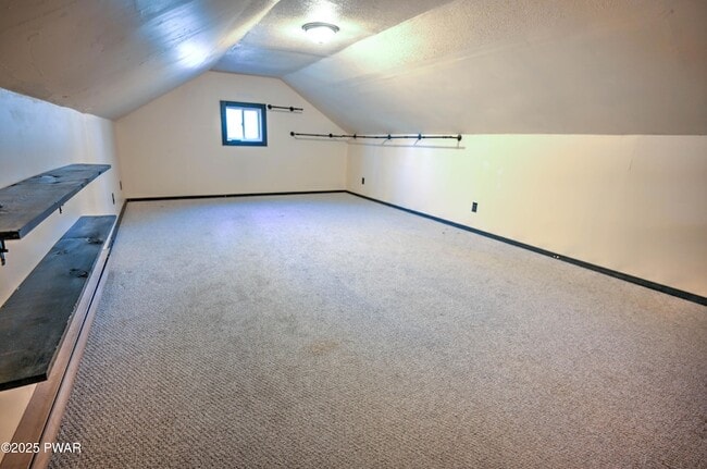 Building Photo - 424 Sunset Forest Dr