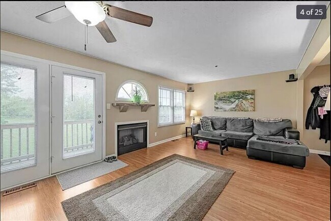 Building Photo - 236 Fieldbrook Dr