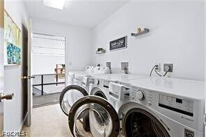 Building Photo - 708 Victoria Dr