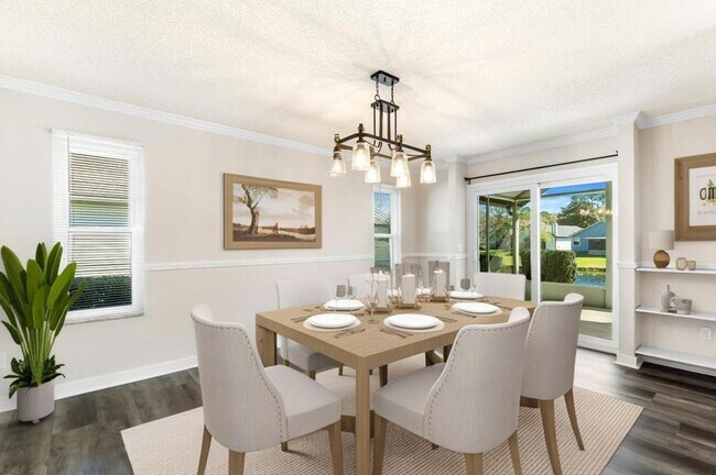Building Photo - Charming Waterfront Home in Southside