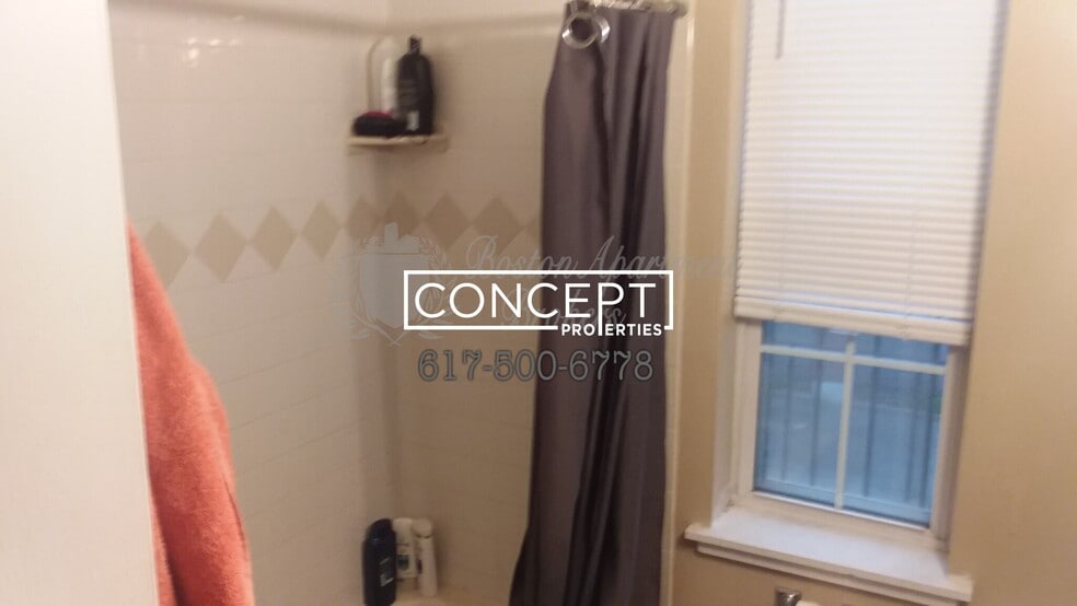 Building Photo - 30 S Huntington Ave