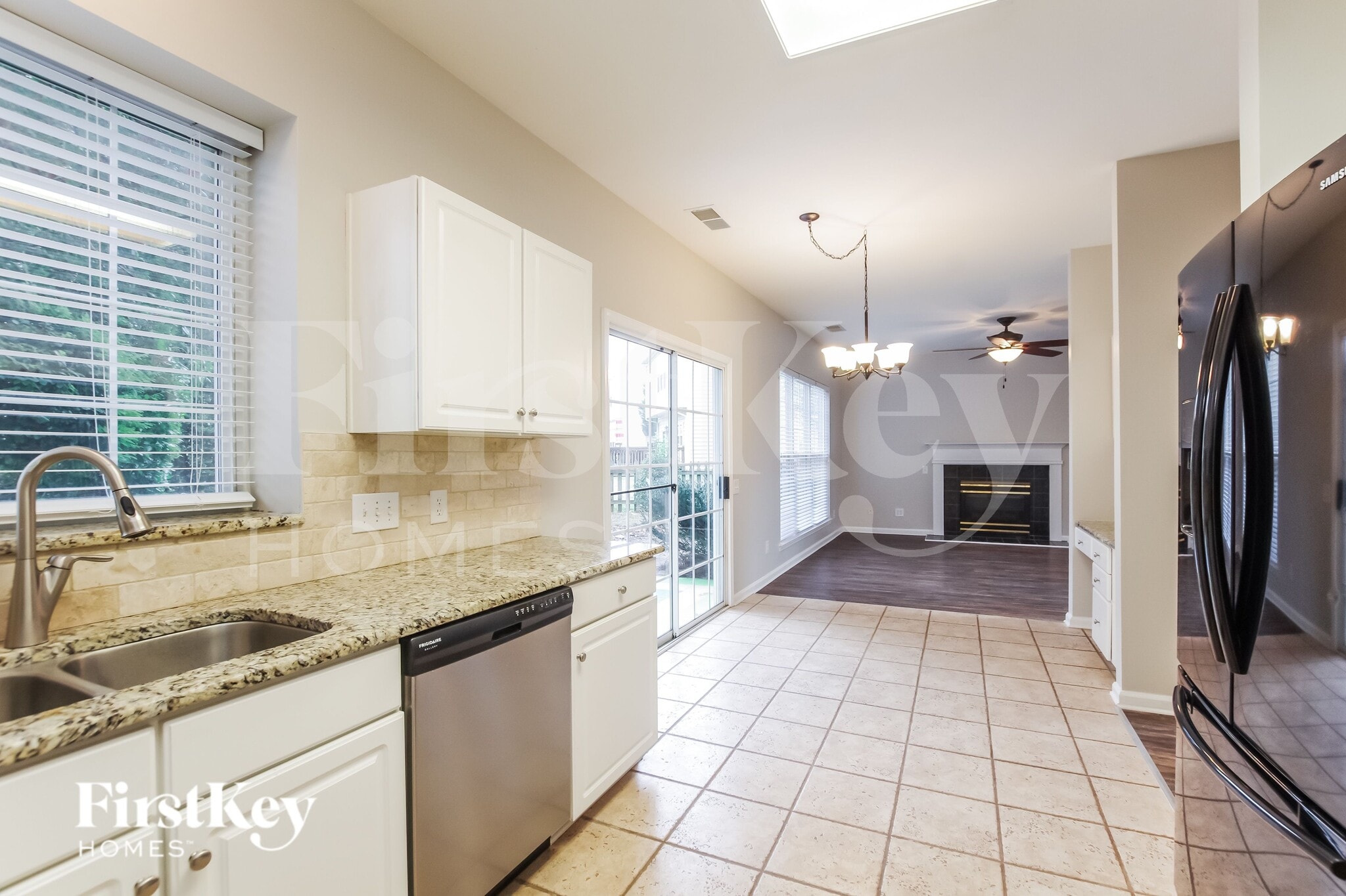 Building Photo - 924 Clearbrook Rd