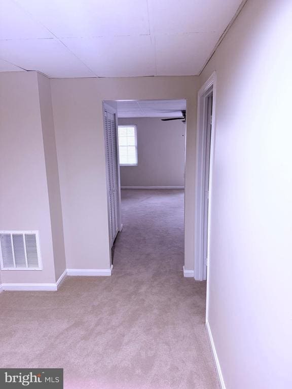 Building Photo - 8625 Point of Woods Dr