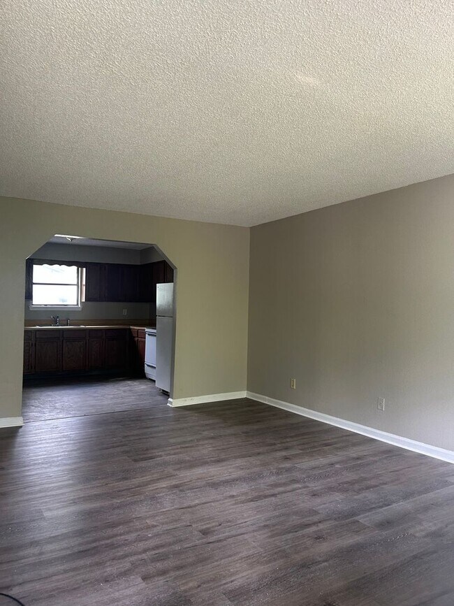 Building Photo - Duplex in Rossville GA