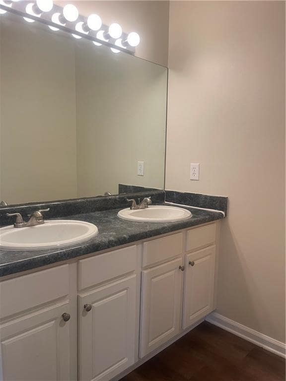 Building Photo - 4957 N Redan Cir
