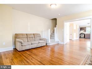 Building Photo - 476 Lyceum Ave