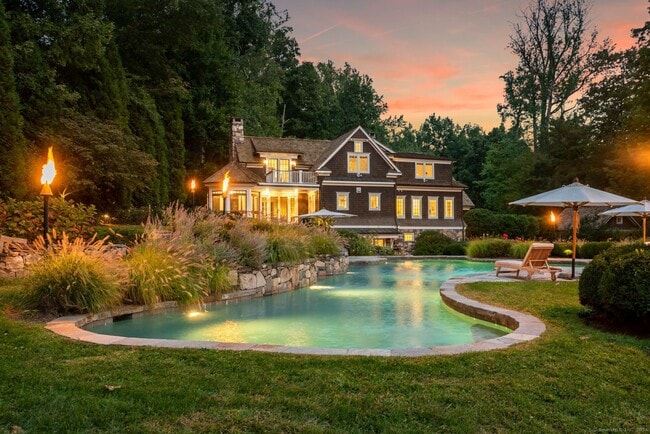 Building Photo - 15 Catamount Rd